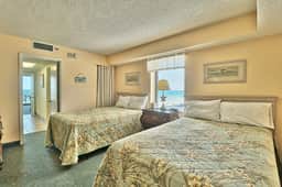 Budget Friendly Oceanfront-1bed/1bath-2 Beds-Sleeps 4-Pools-WIFI-Free Parking