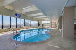 Oceanfront Waterpointe1 407-3b/2b-Sleeps 6-Balcony-WIFI-TV-Pool-Family Friendly