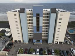 Oceanfront Waterpointe1 505-3b/2b-Sleeps 7-Balcony-WIFI-TV-Pool-Family Friendly
