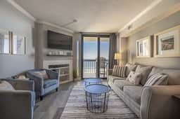 Oceanfront Waterpointe1 606-3b/2b-Sleep6-Balcony-WIFI-TV-Pool-Family Friendly