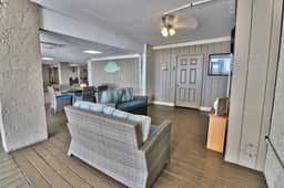 Oceanfront Waterpointe1 803-3b/2b-Sleeps 6-Balcony-WIFI-TV-Pool-Family Friendly