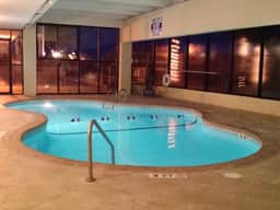 Oceanfront Waterpointe1 1006-3b/2b-Sleeps 6-Balcony-WIFI-TV-Pool-Family Friendly