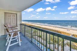 Windy Hill Beach-Sleeps 7-3bed/2bath-Oceanfront-Pool-WIFI-TV-16 Foot Balcony