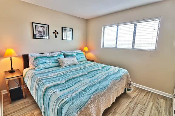Oceanfront Waterpointe1 601-3b/2b-Sleeps 6-Balcony-WiFi-TV-Pool-Family Friendly