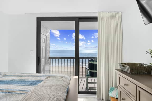 Oceanfront-Waterpointe 1 Unit 702-Windy Hill Beach-Sleeps 6-3br/2ba-Pools
