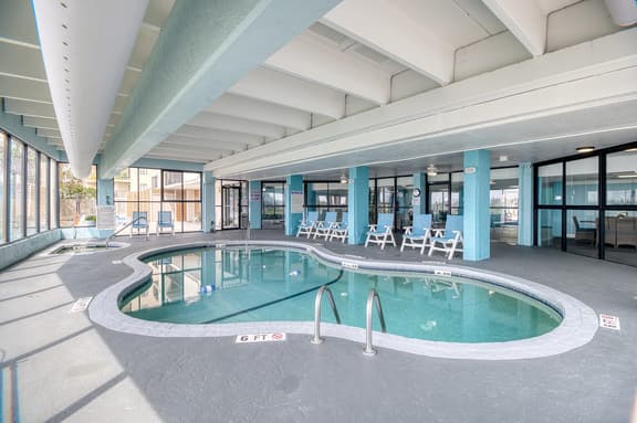 Oceanfront Waterpointe1 803-3b/2b-Sleeps 6-Balcony-WIFI-TV-Pool-Family Friendly
